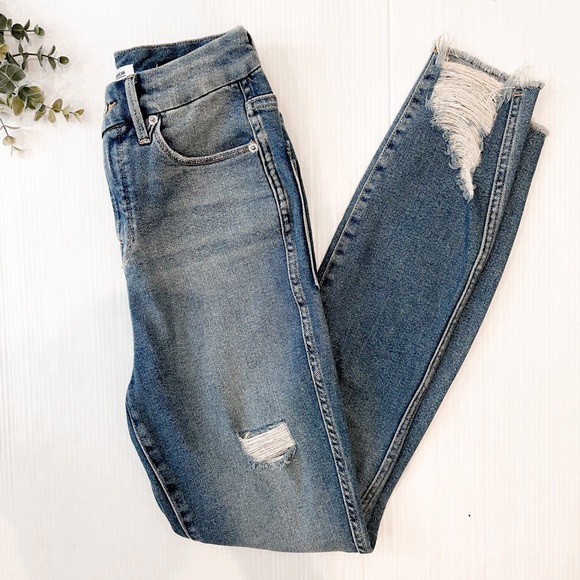 Good American Good Curve Skinny Jeans Size 26 - Picture 10 of 12